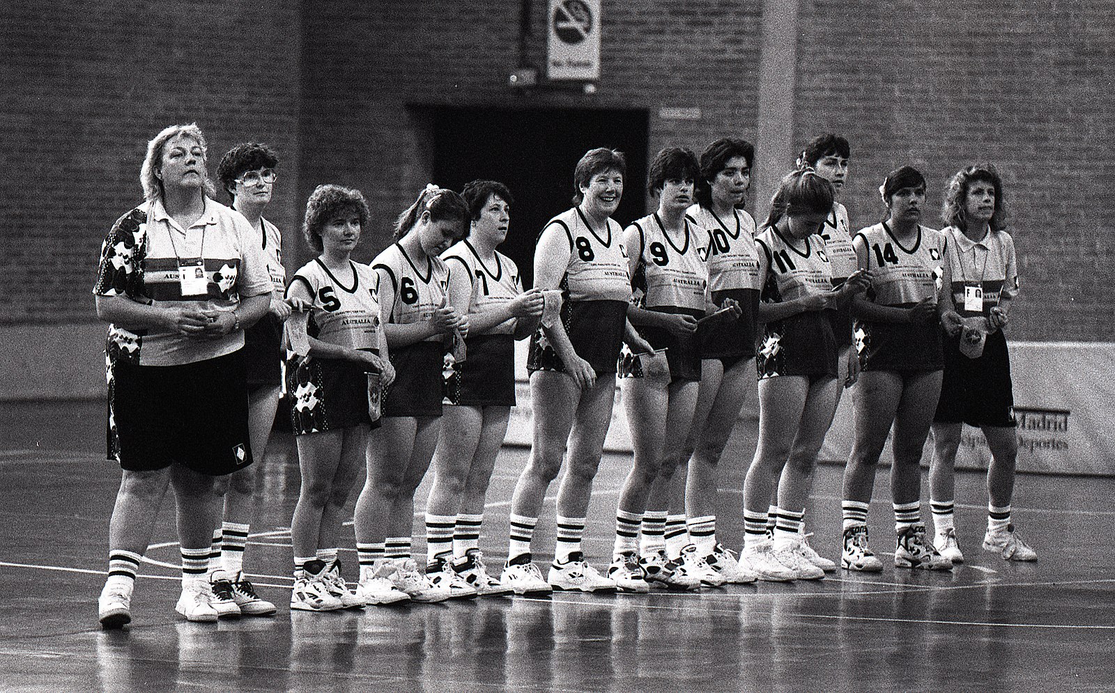 1600px Xx0992 Australian womens basketball team Madrid 3b Scan
