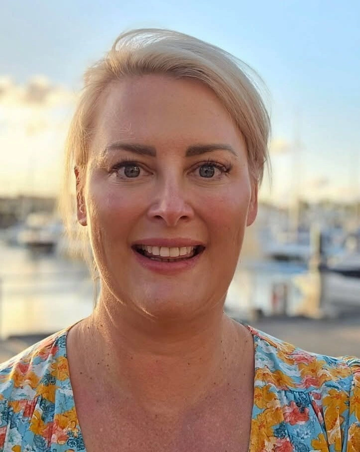 Chantel Lewis 723x906